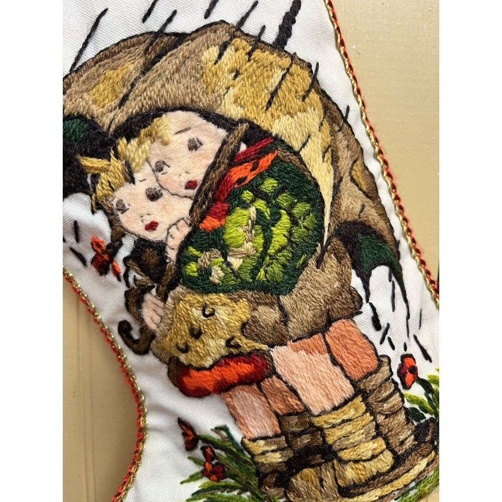 Vintage Hummel Christmas Stocking Hand Embroidered Crewel On Linen & Felt 17" - Picture 4 of 8